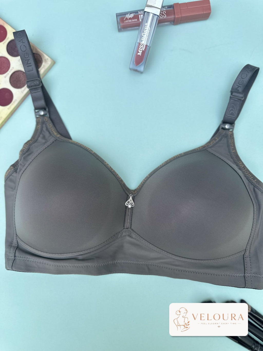 VELOURA Seamless Full Coverage Bra – Dark Grey (48D/50D) - VELOURA